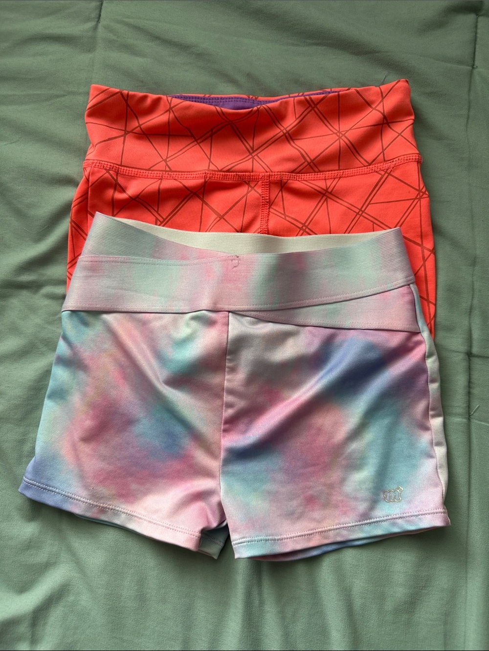 High-Waist Coral Geo Print Women's Shorts / Pastel Tie-Dye Active Shorts